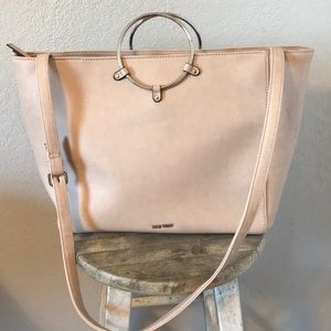 🌼Nine West Large Tote🌼